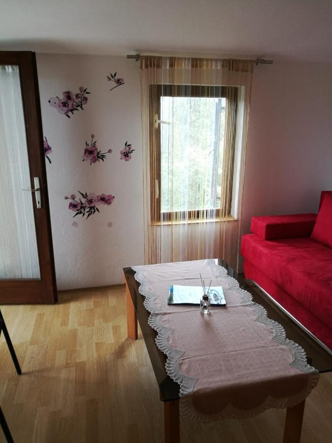 Ivanka Apartments Vrboska Buitenkant foto